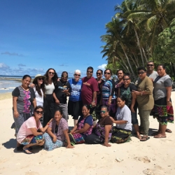 Marshall Volunteer group on beach